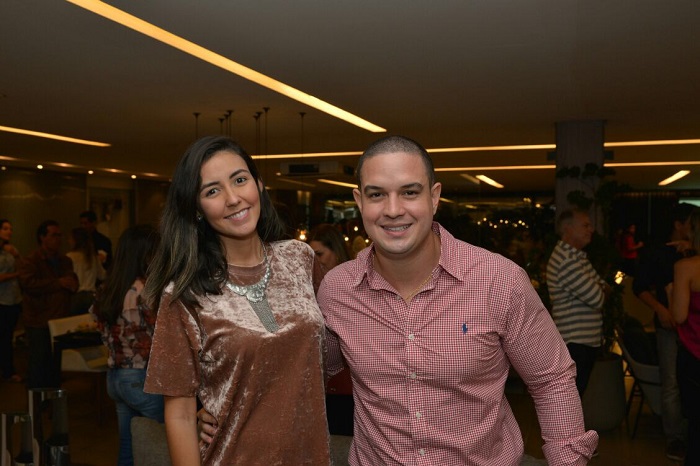  Camila Cavalcante e Caio Almeida           